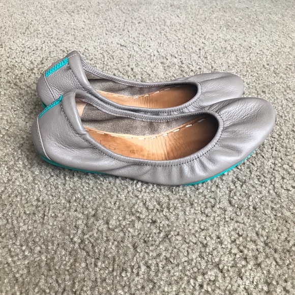 Tieks By Gavrieli, Leather Flats, Taupe Sz 6 - Picture 3 of 12